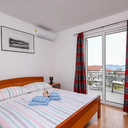 Lulak Studio Apartments Apartment *