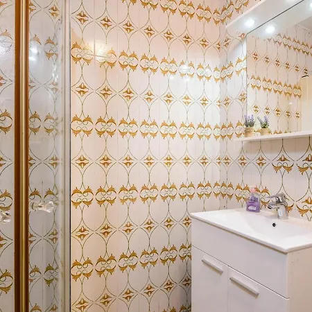 Apartment Lulak Studio Apartments *