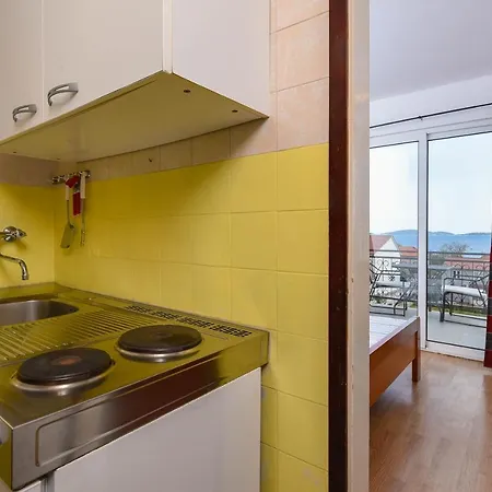 Lulak Studio Apartments *